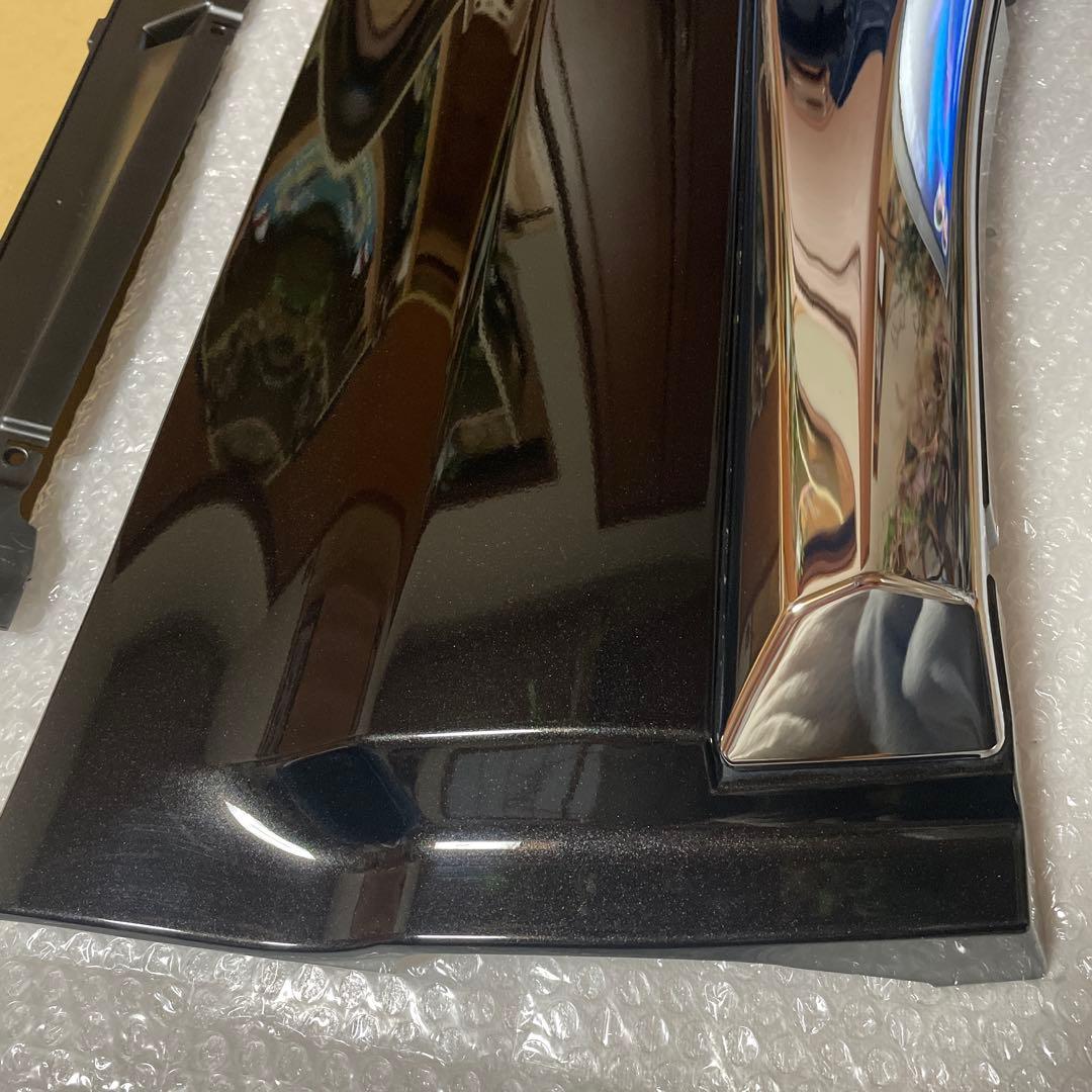 ハリアー80 モデリスタ　左リアドア　クォーター　サイドスカート