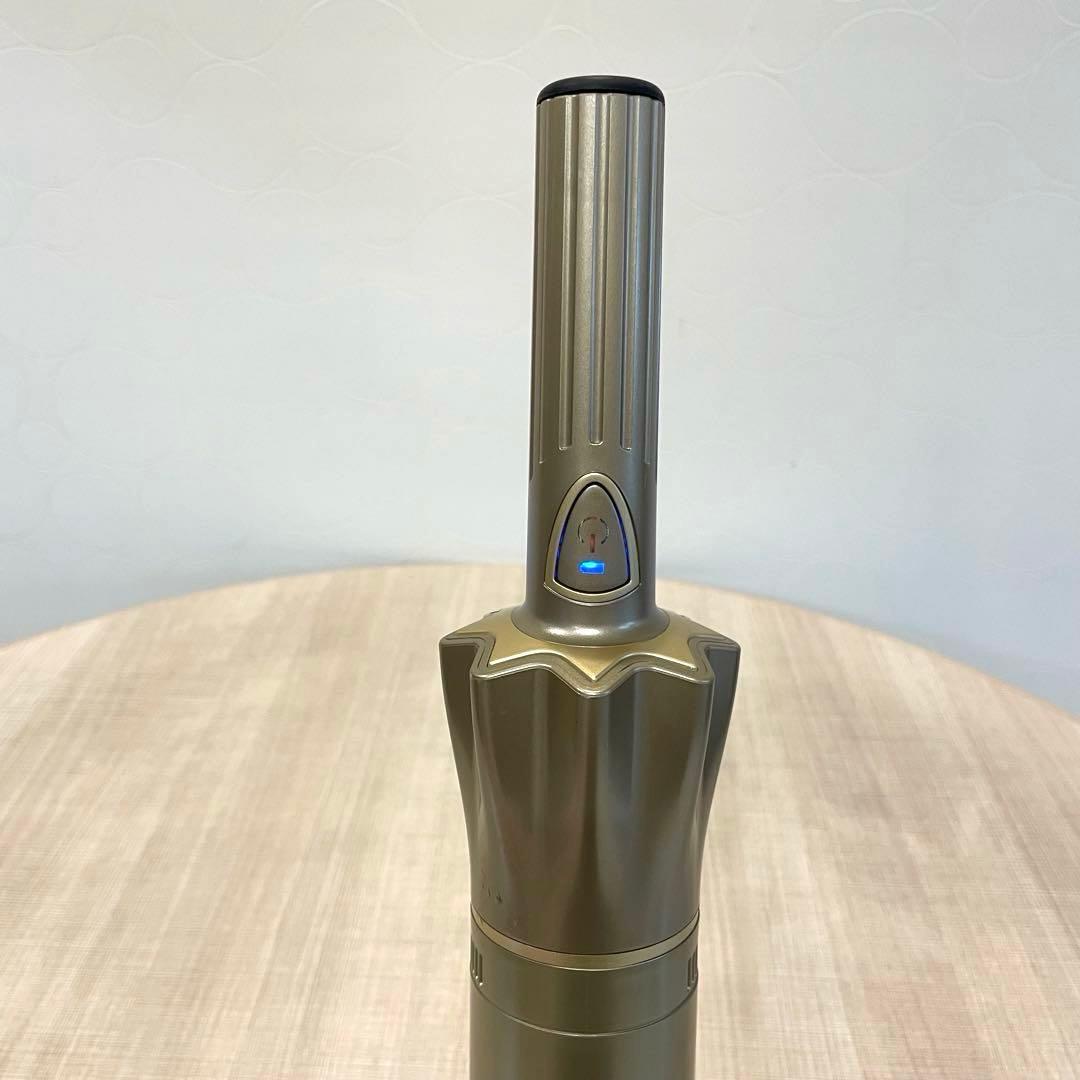 美品 Invictus One コードレスクリーナー INV-102 24年製