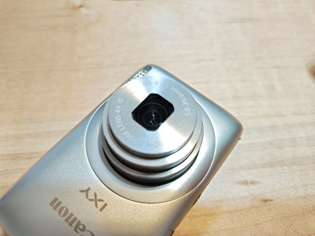 Canon　キャノン　IXY　400F　シルバー　デジカメ　デジタルカメラ
