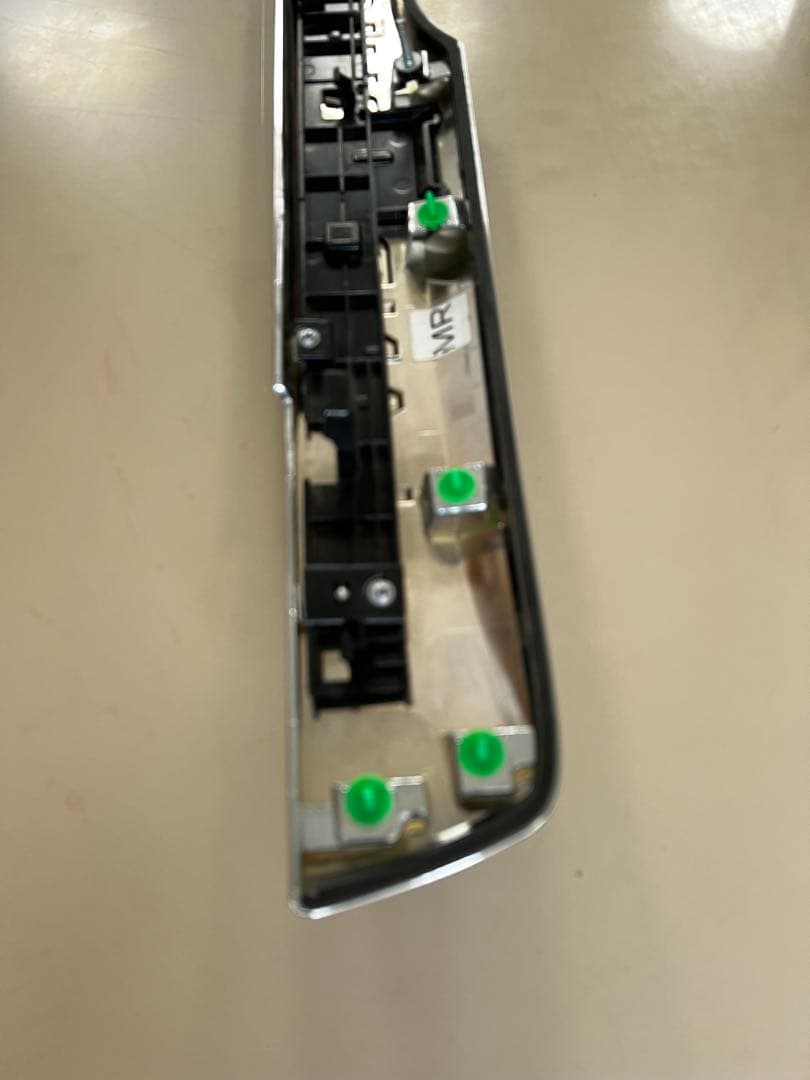 ランドクルーザープラド150後期 リアガーニシュ　ロゴ塗り分け マット　ブラック