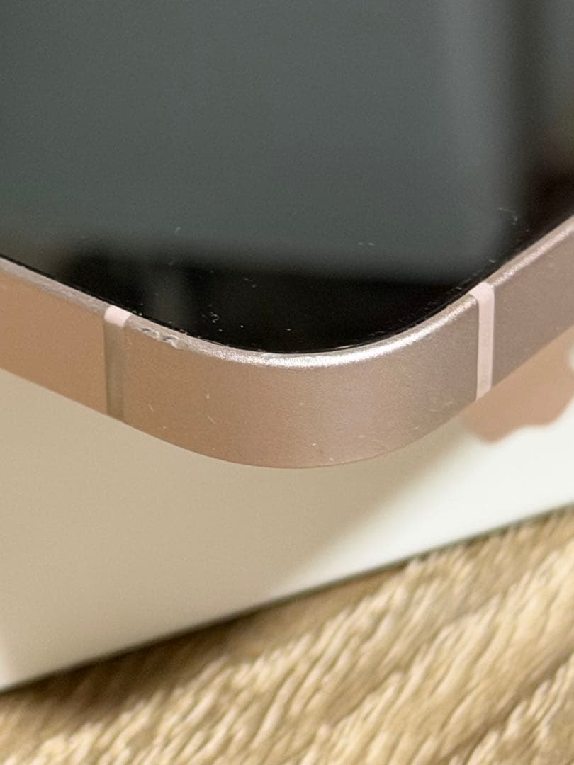 iPhone 13 128GB 本体　ピンク