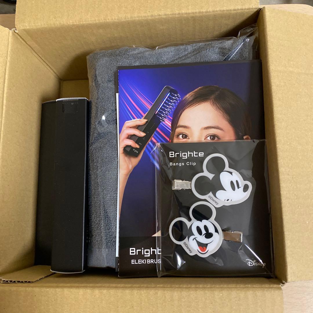 brighte ミッキーモデル　ブラシ型　洗顔器　Tyahix