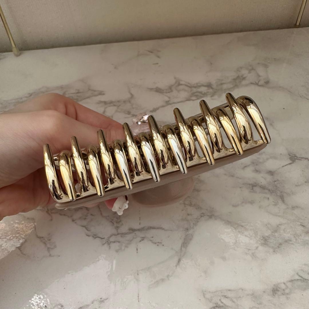 acca ヘアクリップ