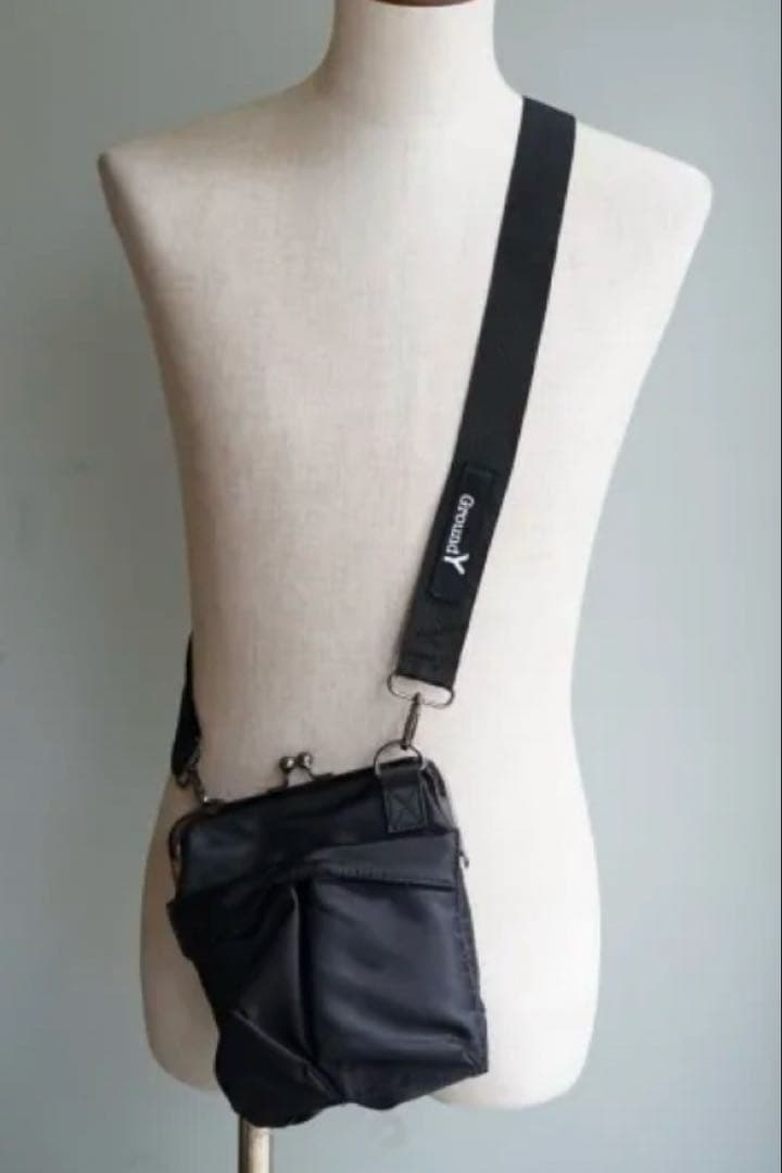 《人気商品》GroundY がま口ショルダーバッグ