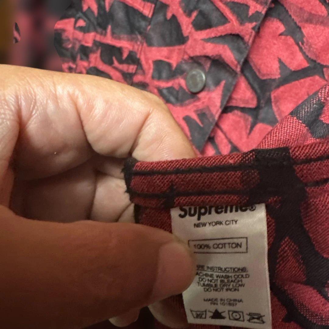 M*k様 supreme ソーン柄トラッカージャケット