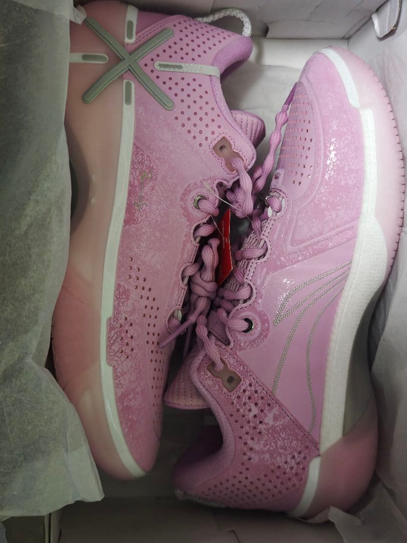 はにゃリーニンLINING Wade shadow 6 マイアミナイト