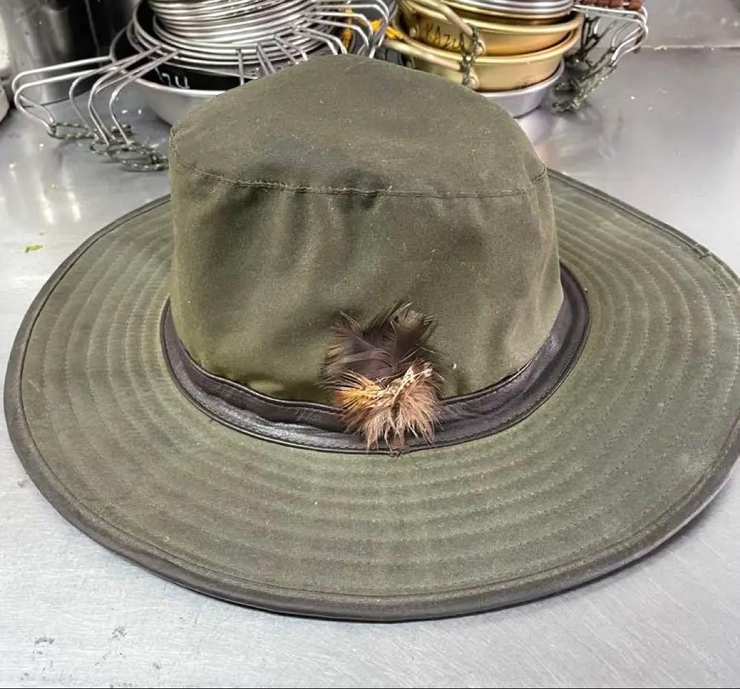 バブアーオイルドハット