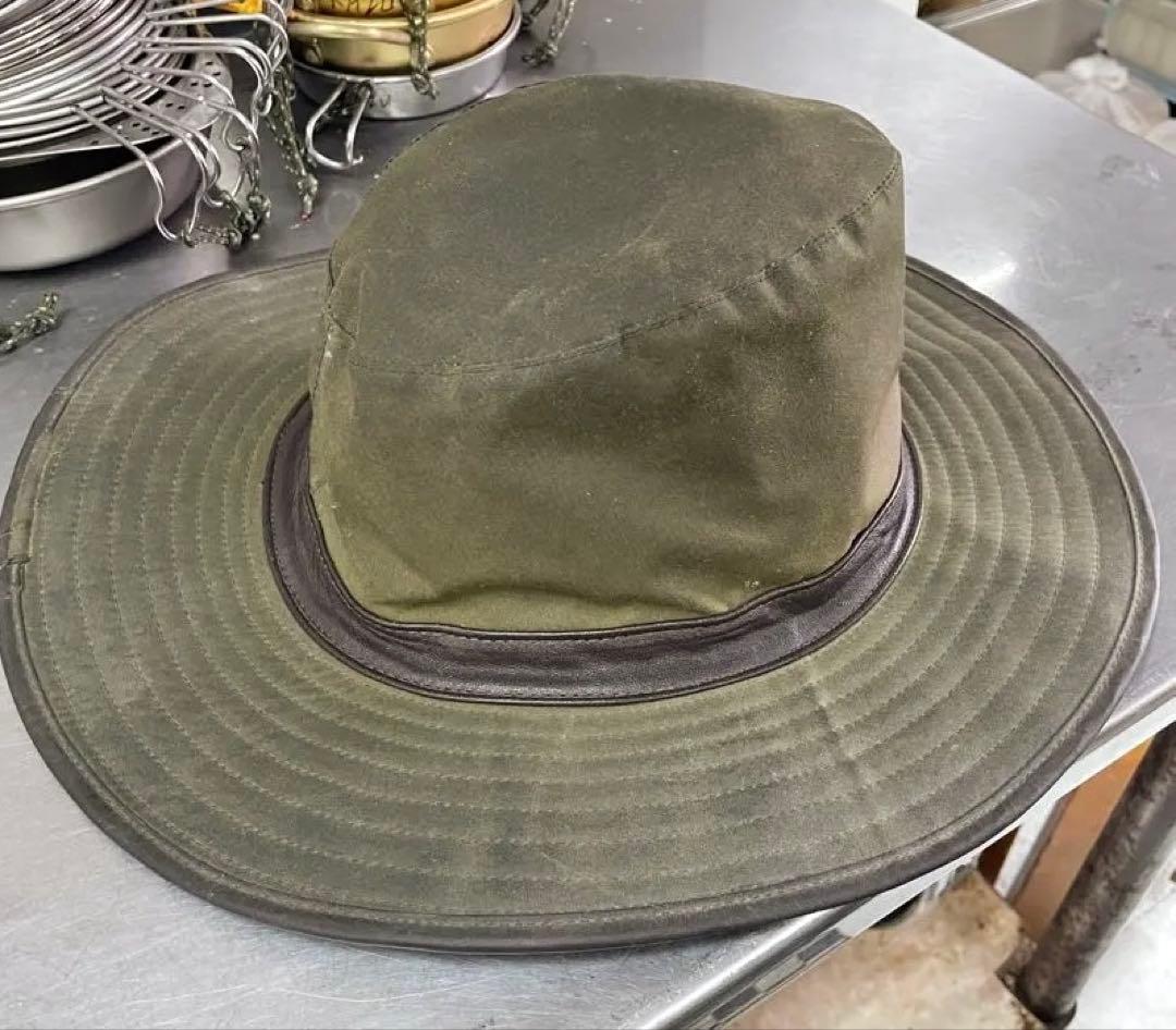 バブアーオイルドハット