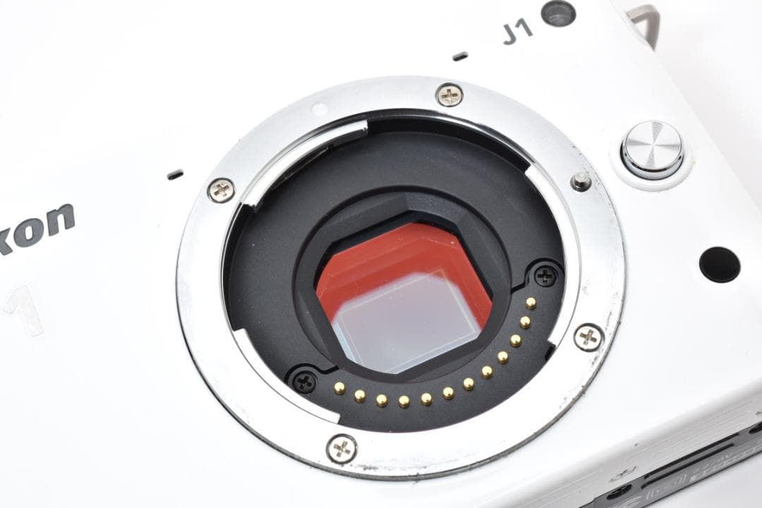 Nikon J1 ミラーレスデジタルカメラボディ ホワイト ニコン