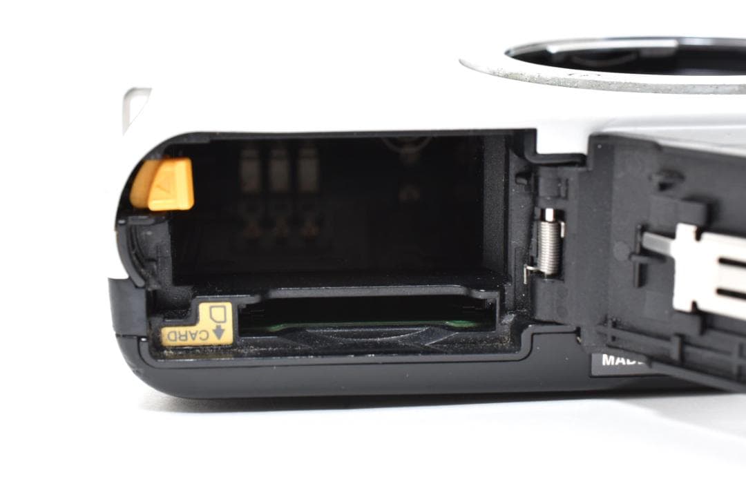 Nikon J1 ミラーレスデジタルカメラボディ ホワイト ニコン