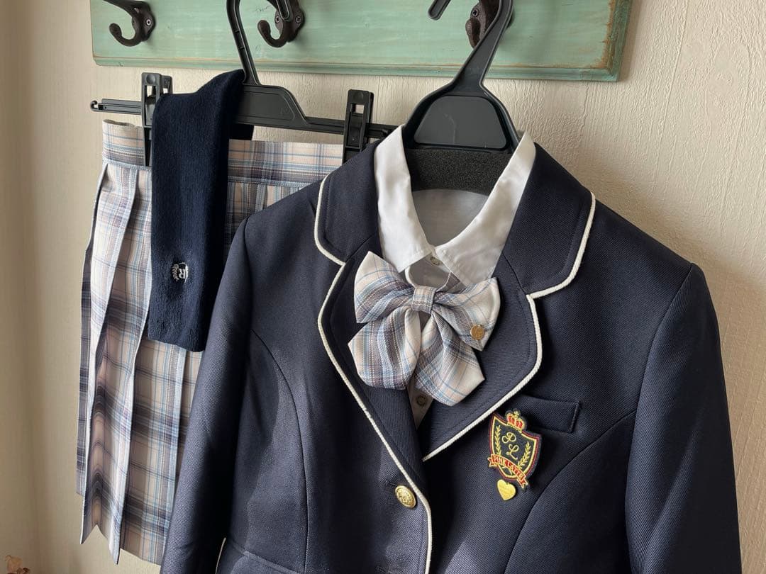 PINK-latte Lovetoxic 入卒・セレモニー・卒服　水色　ネイビー