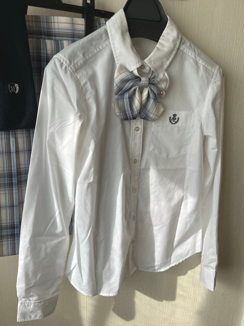 PINK-latte Lovetoxic 入卒・セレモニー・卒服　水色　ネイビー