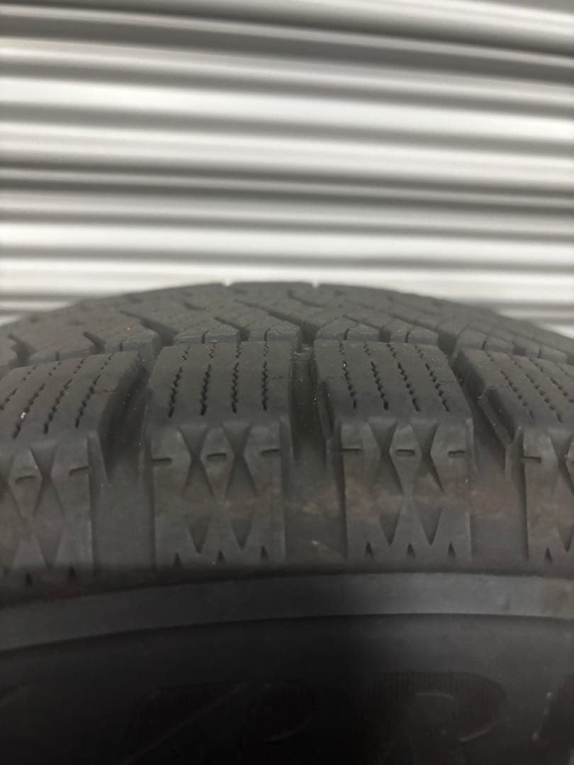 ■ブリヂストン VRX2 × スポークホイール 4本セット（215/60R16）