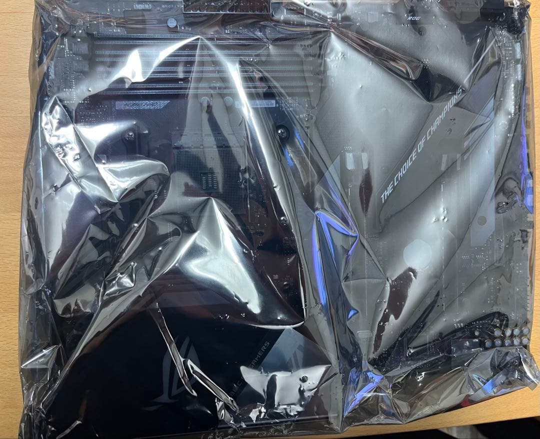 新品未使用品　ROG STRIX X570-F GAMING マザーボード