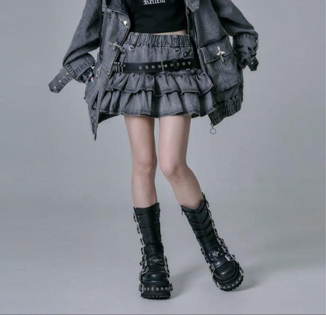 『REFLEM/レフレム』弾丸ベルト付きフリルスカート グレー