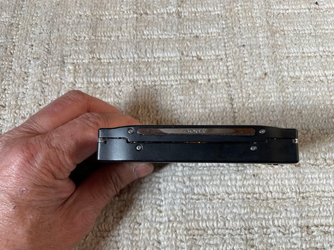 SONY／WALKMANWMー703Cカセットプレイヤー【イヤホン付き汚れあり】