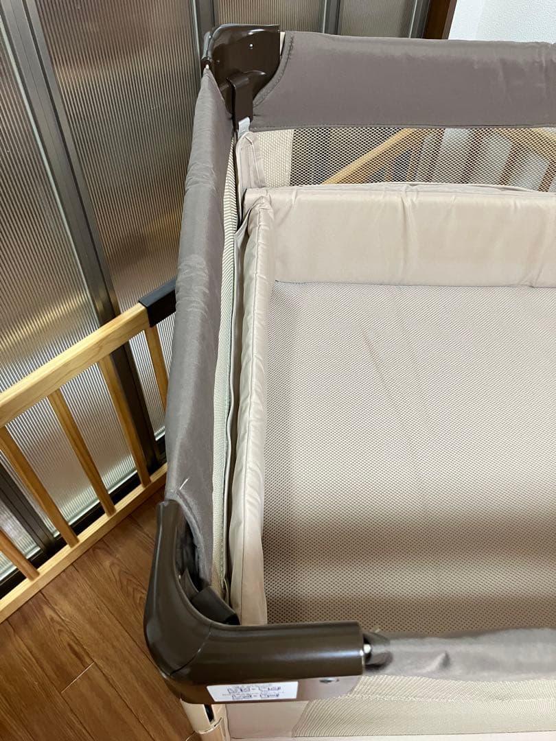 Aprica ココネルエアー　ベビーベッド ブラウン　折り畳み可