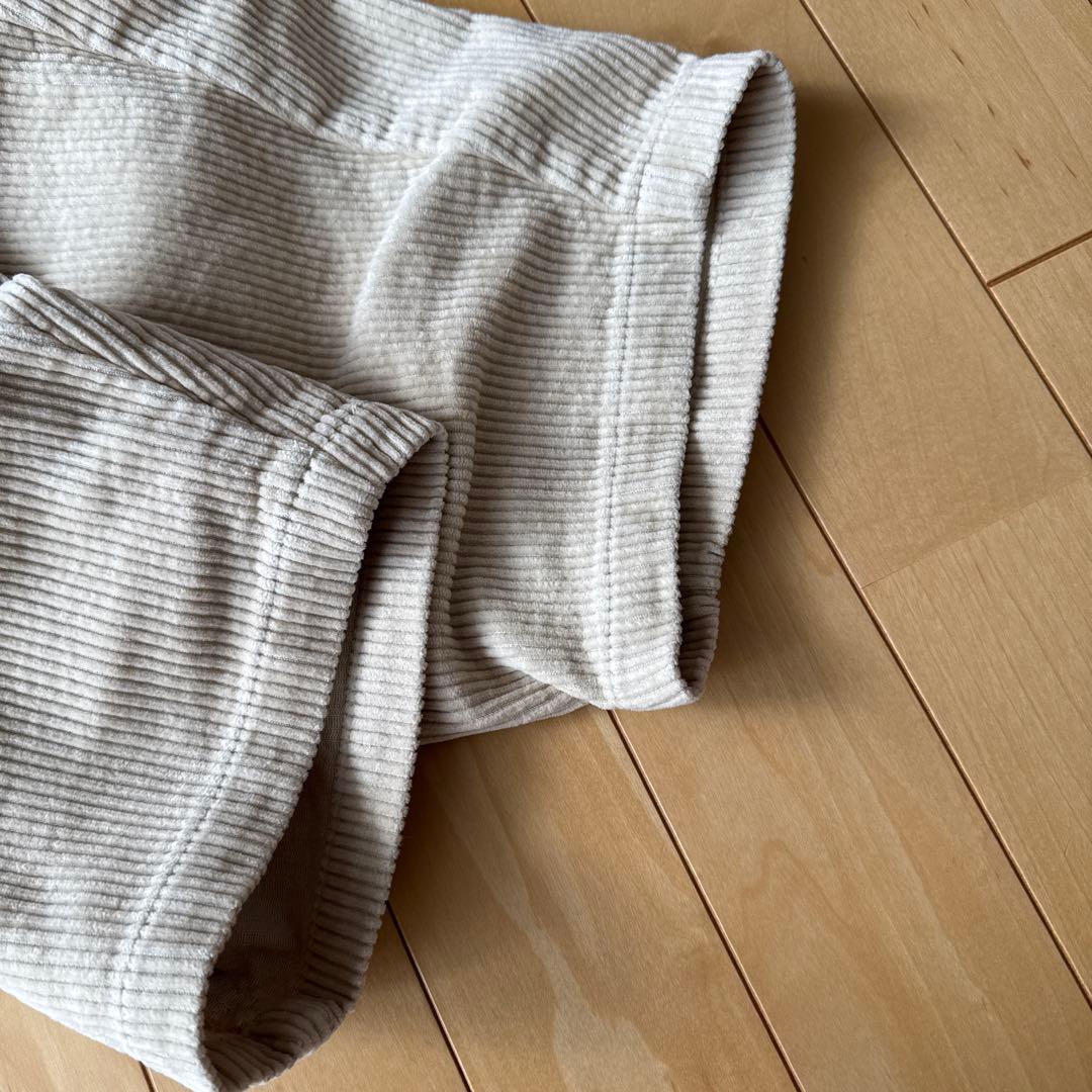 オローネ　バルーンパンツ　コーディュロイ　アイボリー