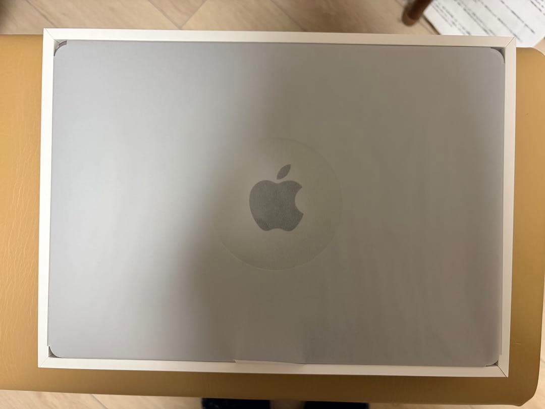 【美品】MacBookAir M2/13.6/8GB/256GB 付属品完備