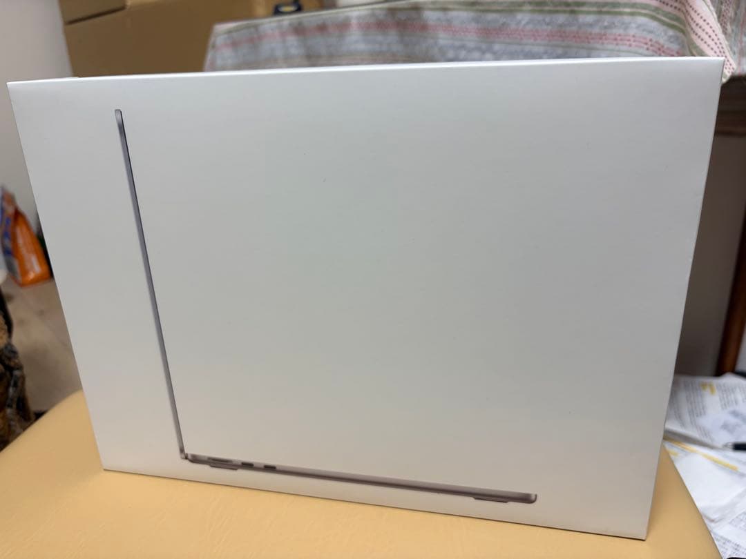 【美品】MacBookAir M2/13.6/8GB/256GB 付属品完備