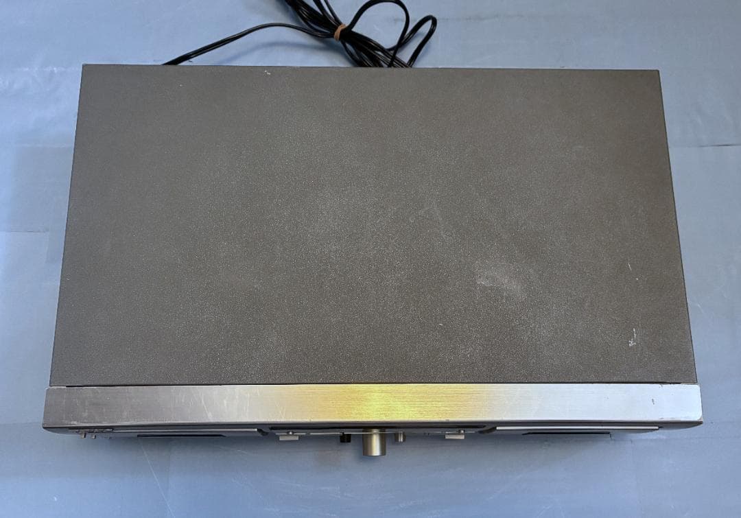【動作OK！！】ダブルカセットデッキ　TEAC　W-860R　ゴールド