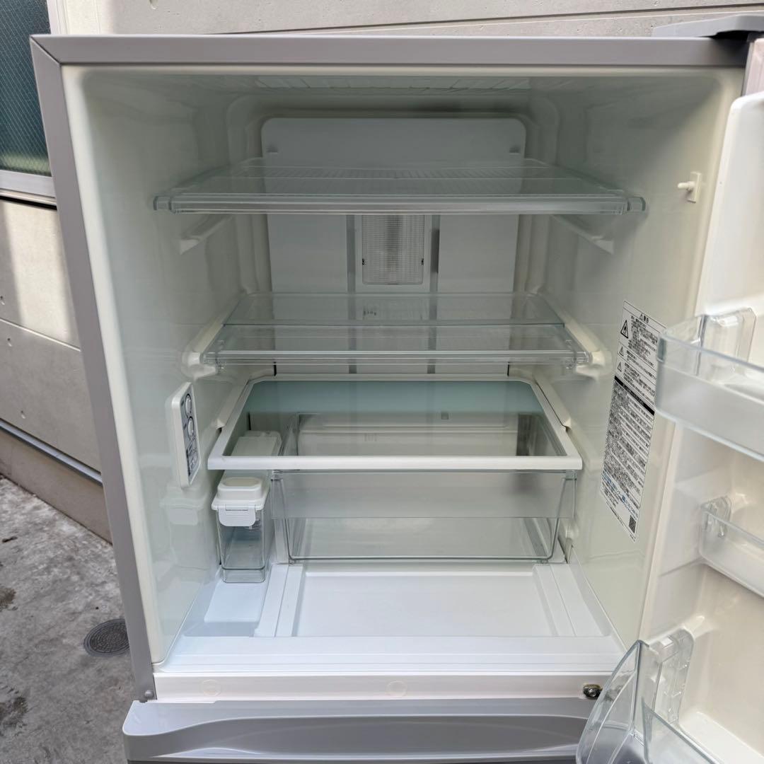 214⭐️2016年製★東芝　冷蔵庫　大型　3ドア　自動製氷　340L