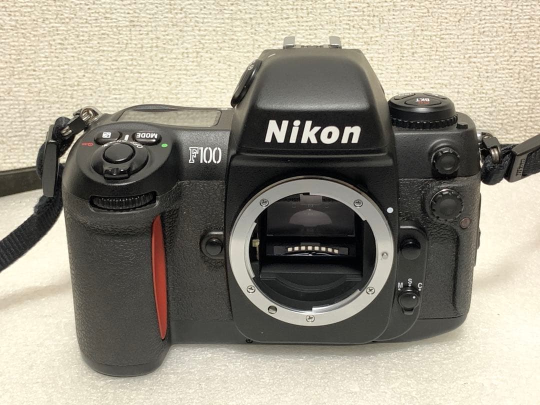 フィルムカメラ NIKON F100