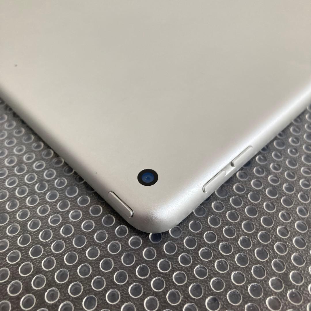 1099【早い者勝ち】電池最良好☆iPad7 第7世代 32GB WIFIモデル