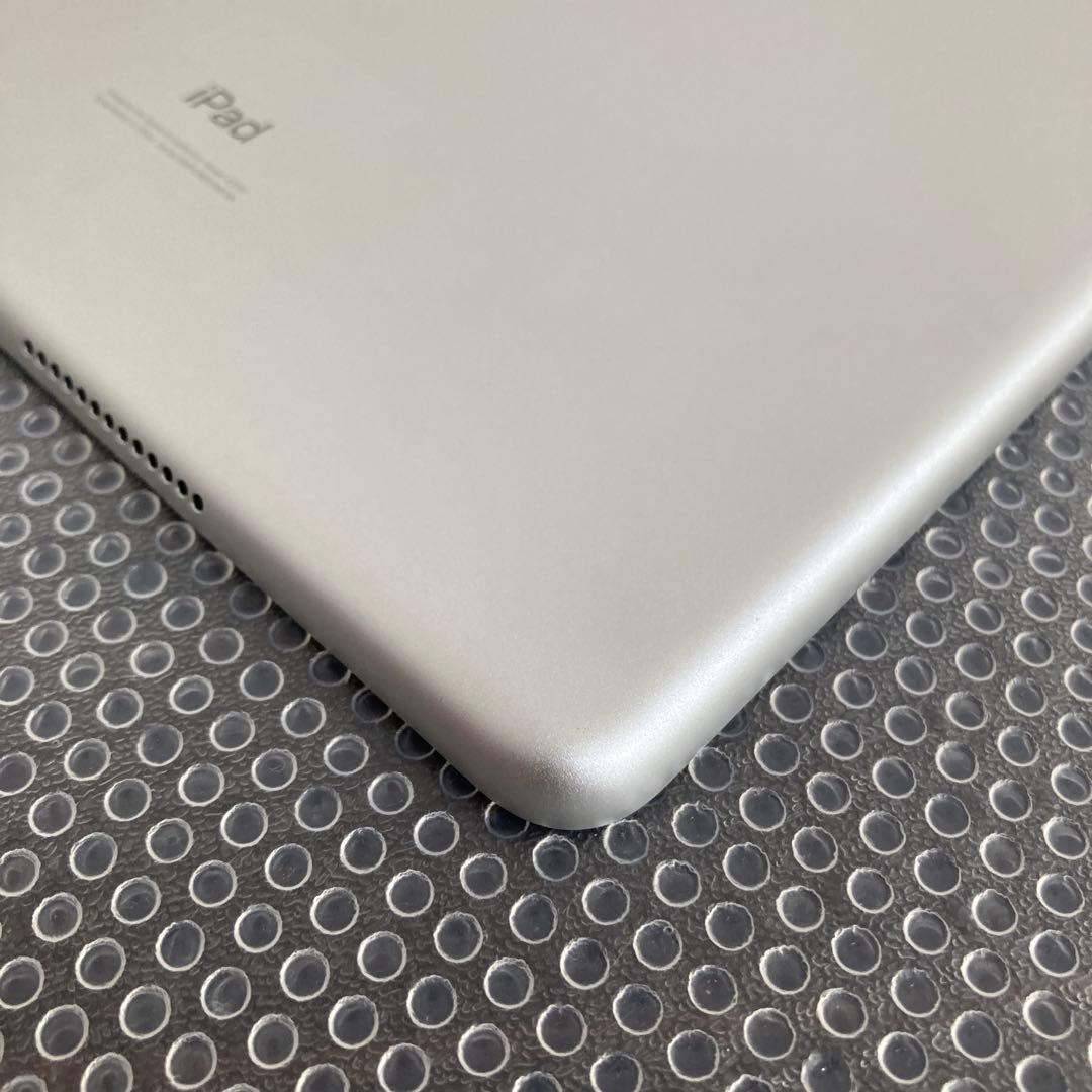 1099【早い者勝ち】電池最良好☆iPad7 第7世代 32GB WIFIモデル