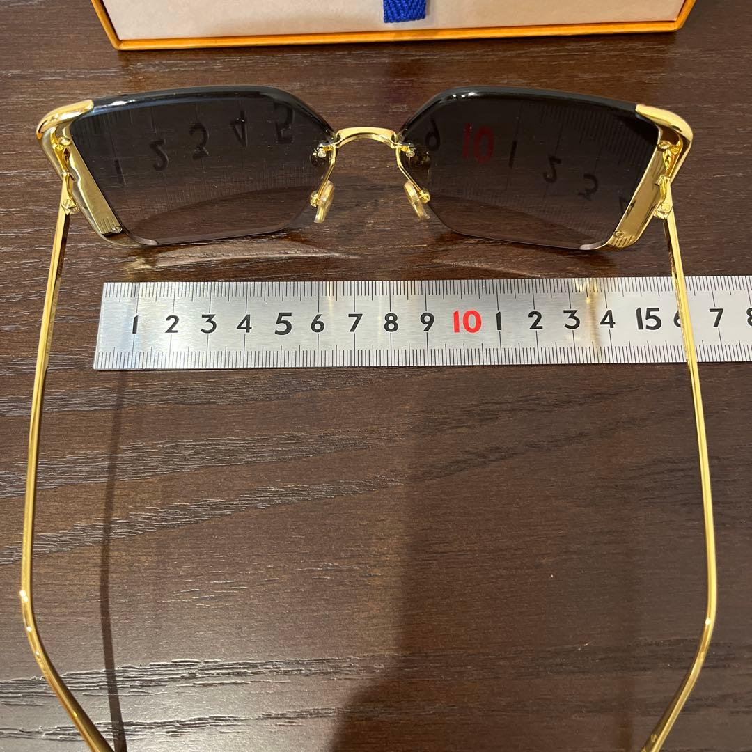 【極美品】ルイヴィトン サングラス レディース Z1994U