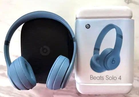 Beats Solo 4 ワイヤレスヘッドホン 青