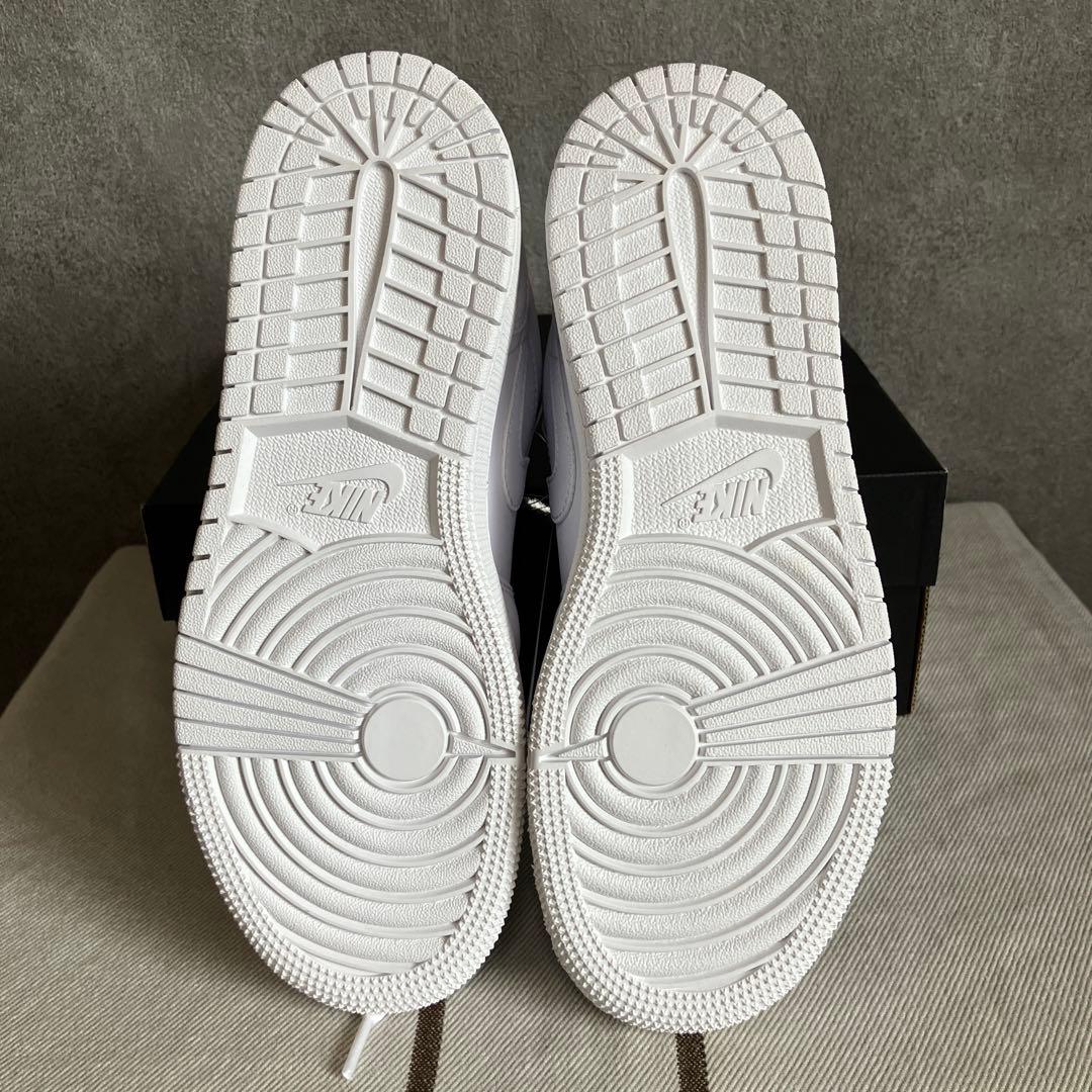 未使用　AIR JORDAN １LOW GS キッズ　23cm ホワイト
