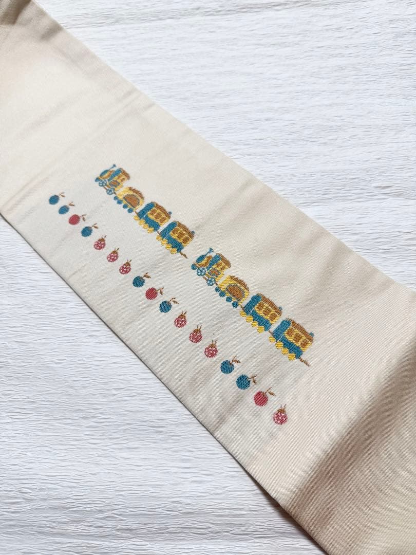 m-48 汽車 乗り物 動物 犬 ハート 苺 名古屋帯 正絹