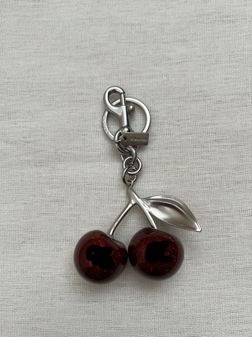 【新品未使用】コーチ coach バッグチャーム チェリー　さくらんぼ