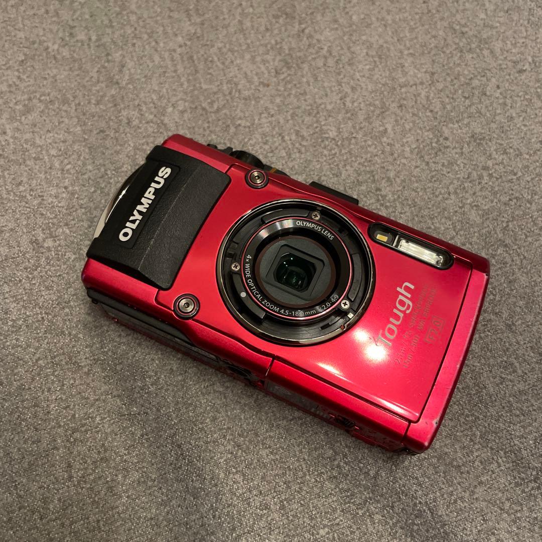 54.Olympus Tough TG3レッド