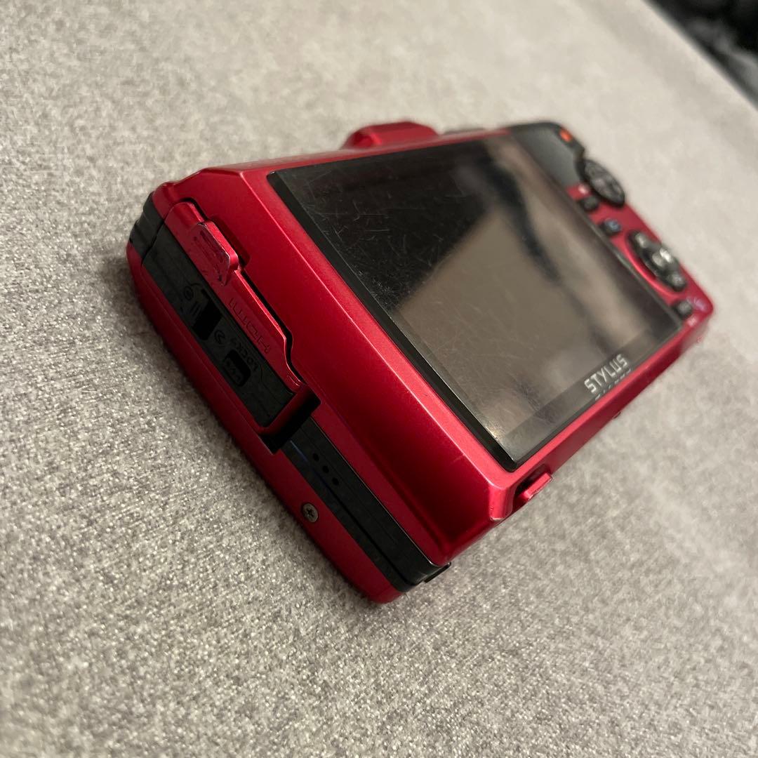 54.Olympus Tough TG3レッド