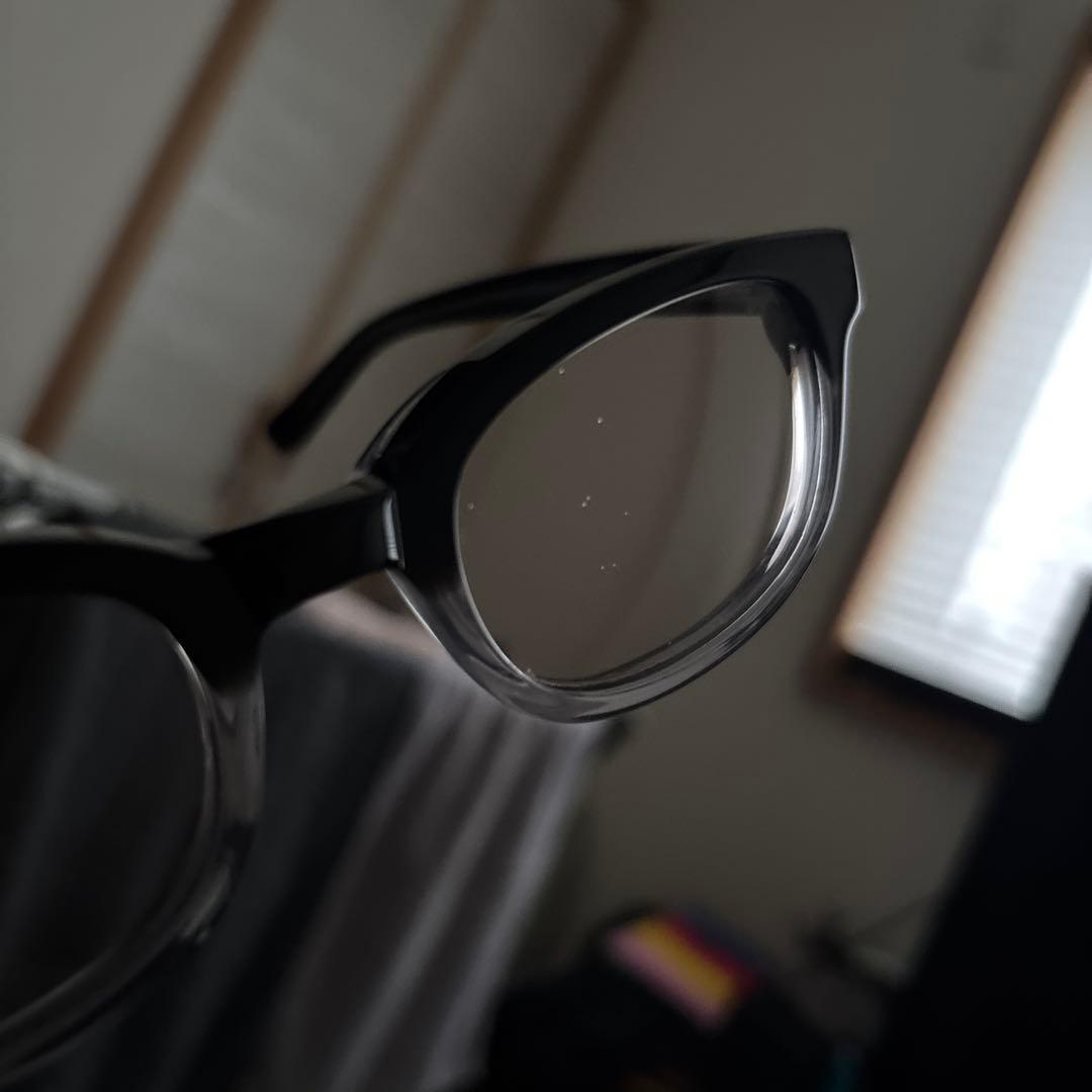 UNCROWD アンクラウド HELLA 調光レンズ