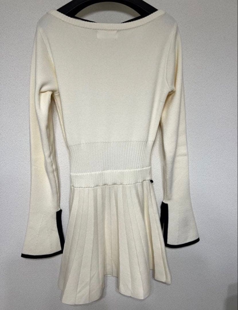 darich ダーリッチ　ウエストオープンリボンデザインニットミニワンピース