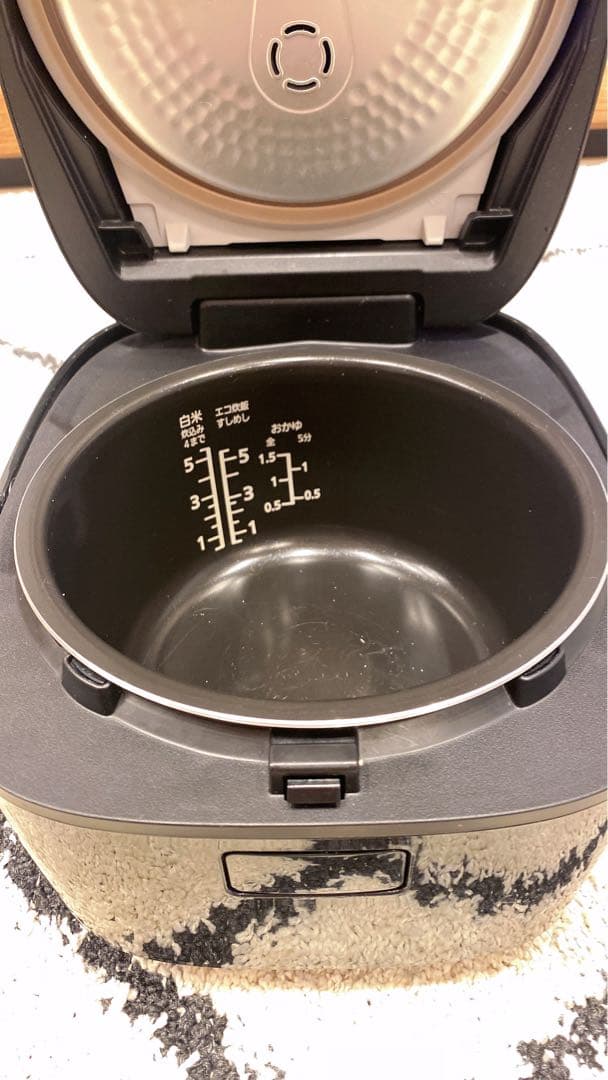 Panasonic SR-FE101 炊飯器 IH 5.5合