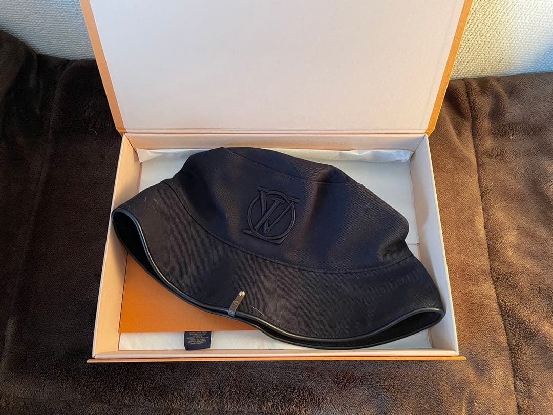 LOUIS VUITTON バケットハット　シティー　Mサイズ