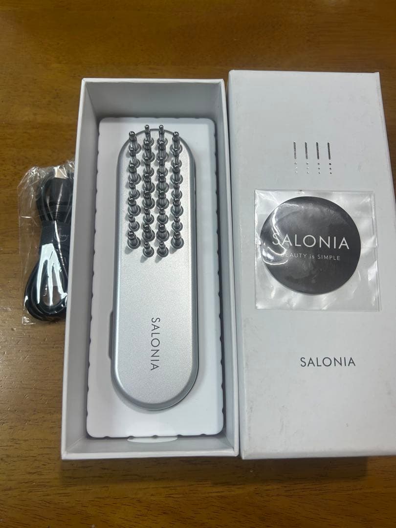 SALONIA スカルプ・ボディマッサージャー　電気ブラシ　サロニア