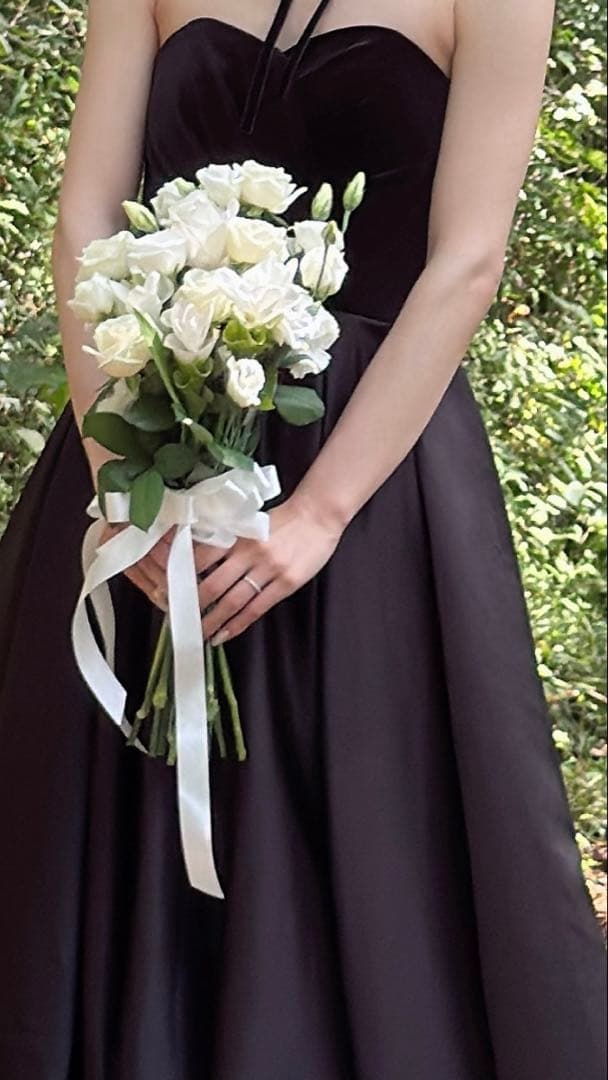 ブラックウェディングドレス