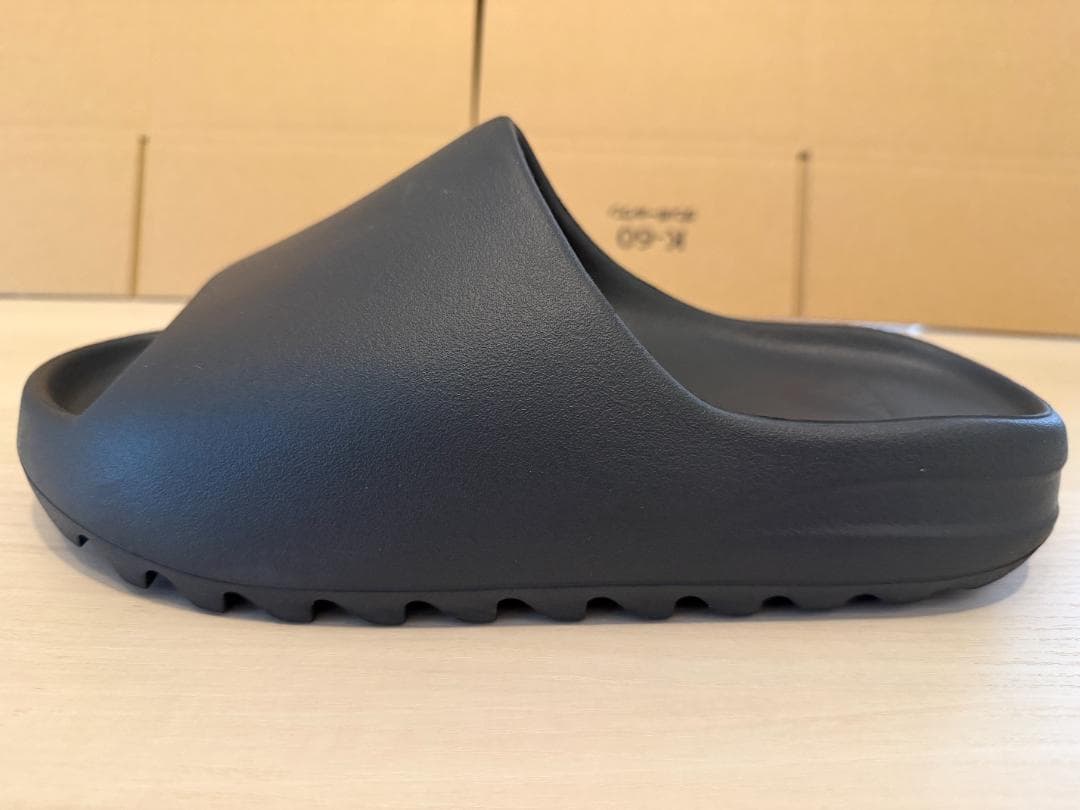 アディダス イージー スライド サンダル 27.5cm US9 HQ6448 黒