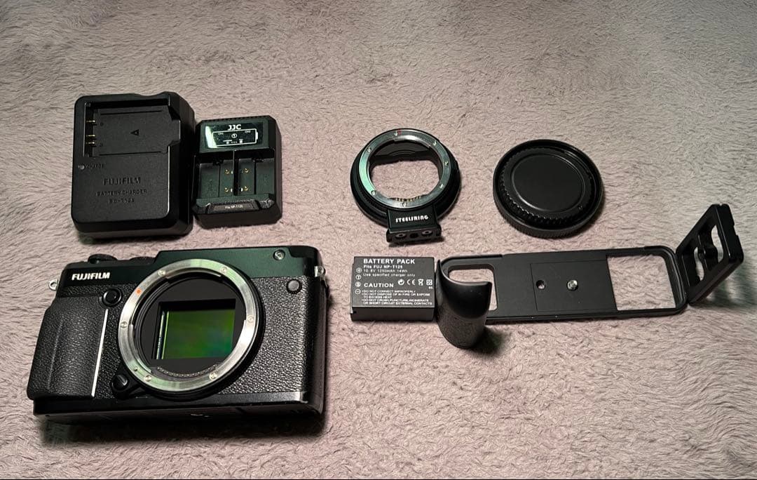 【良品】富士フイルム GFX 50R ＆ EF-GFX アダプター セット