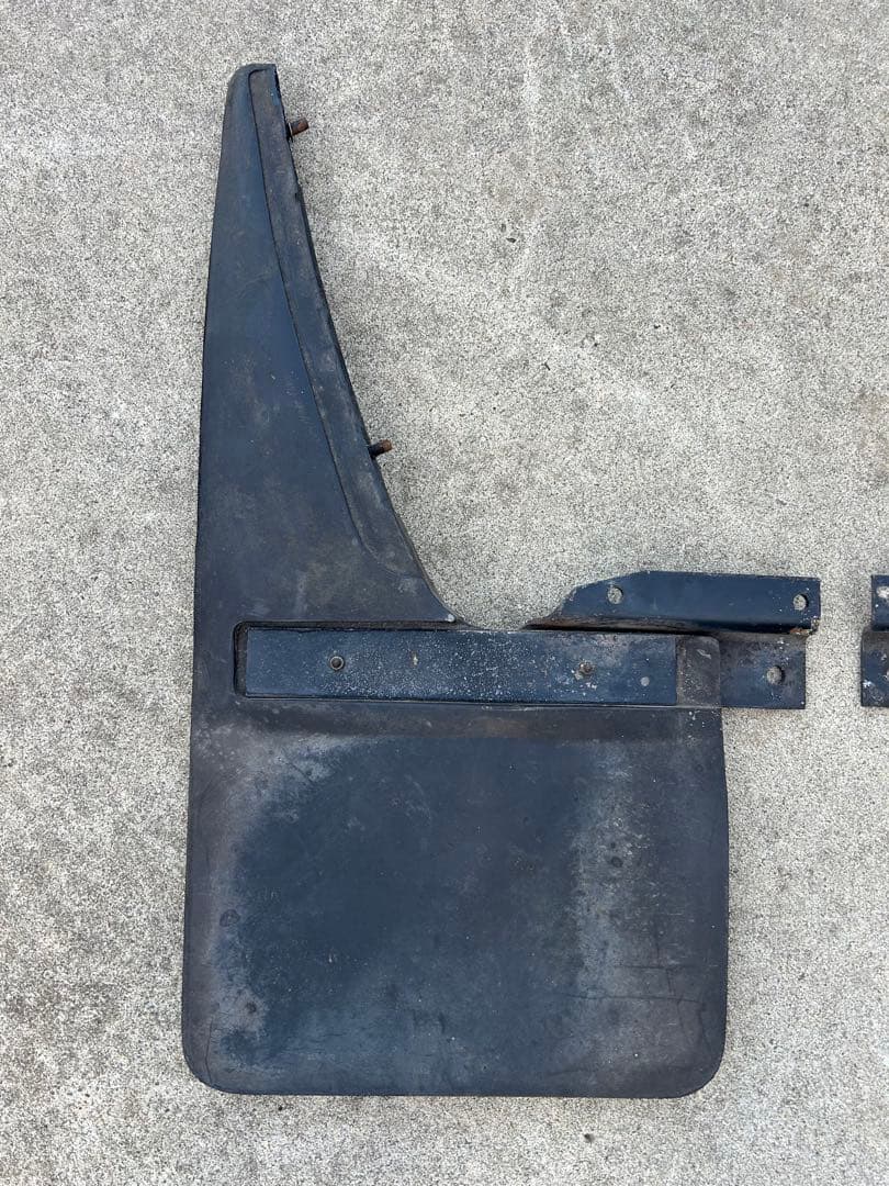 ヴァナゴン　カラベル　マッドフラップ泥よけ　T3 Type2 VW 左右セット