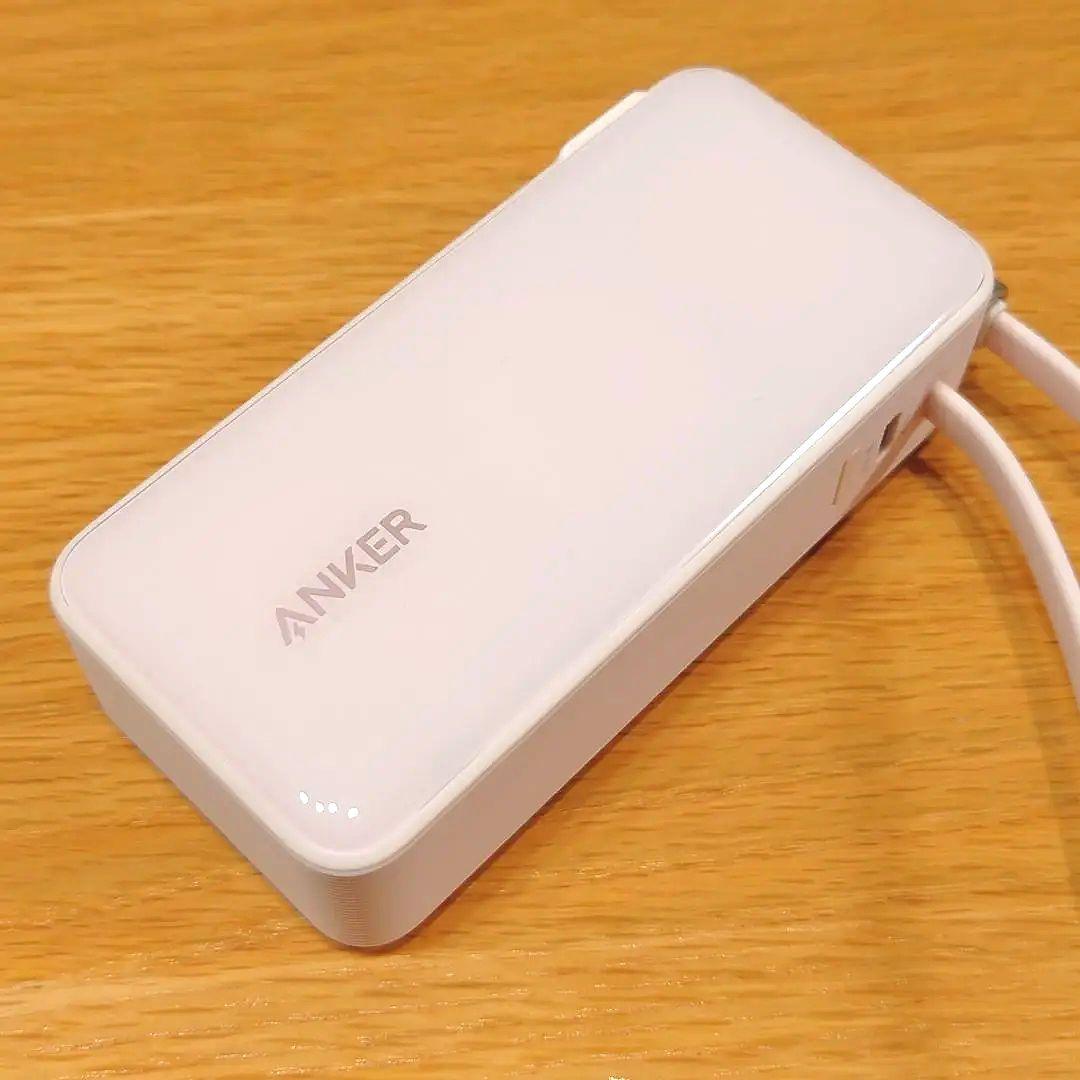 【未開封、未使用】モバイルバッテリー コンセント付 ケーブル付 10000mA