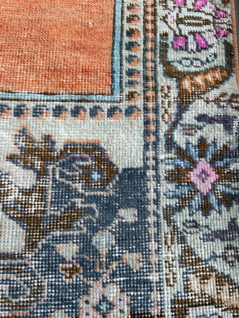 トライバルラグ・トルコヴィンテージラグ・ウール約65×195cm