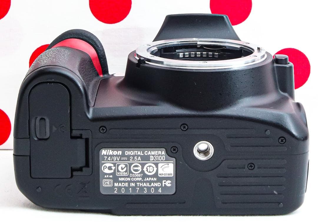 ニコン Nikon D3100❤スマホに転送❤人気機種❤小型軽量一眼レフ❤