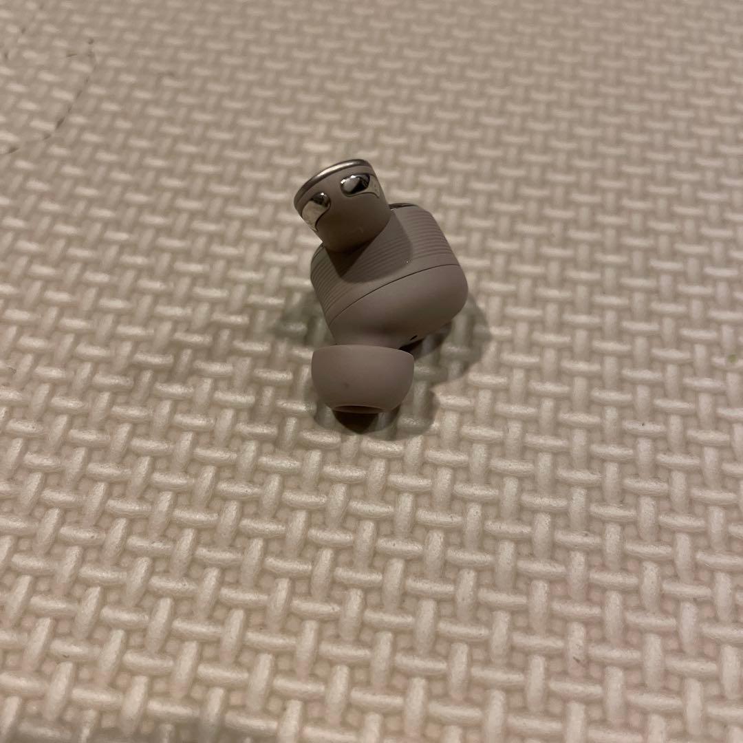 JBL tour pro 3 ケース+左のみ