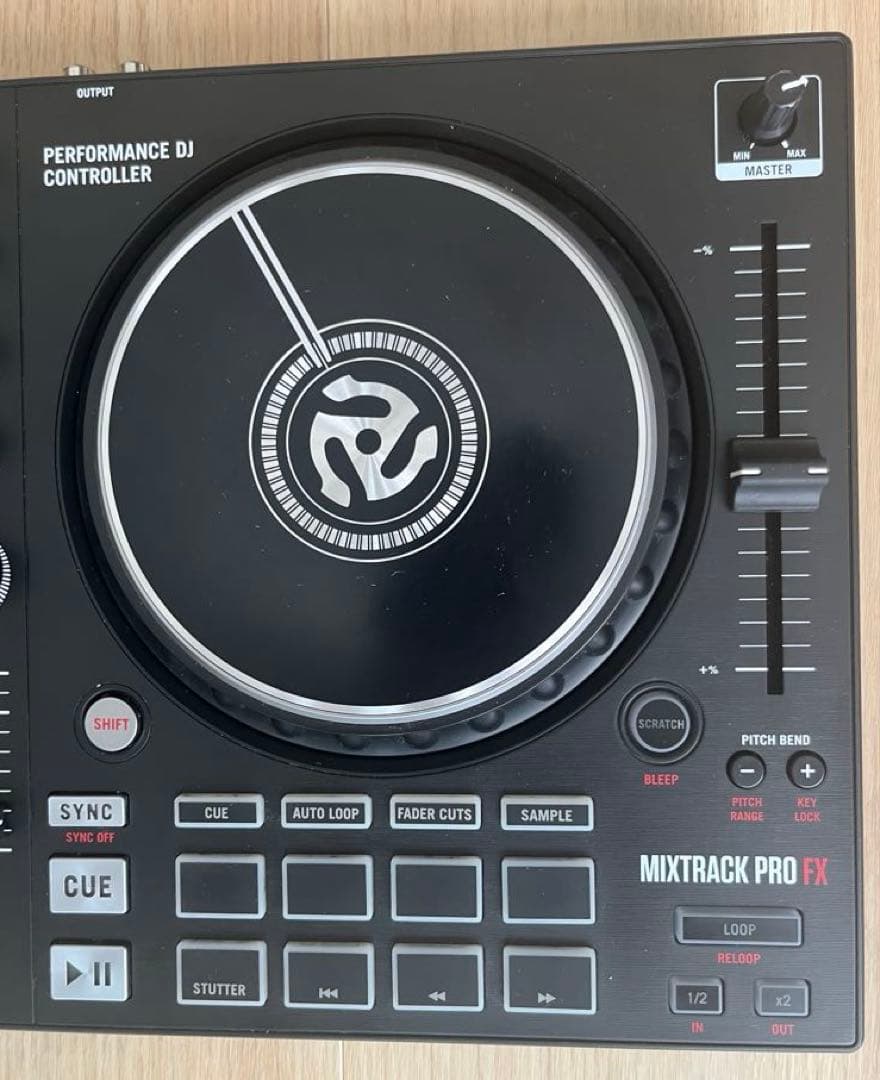 ⑥Numark Mixtrack Pro FX DJコントローラー